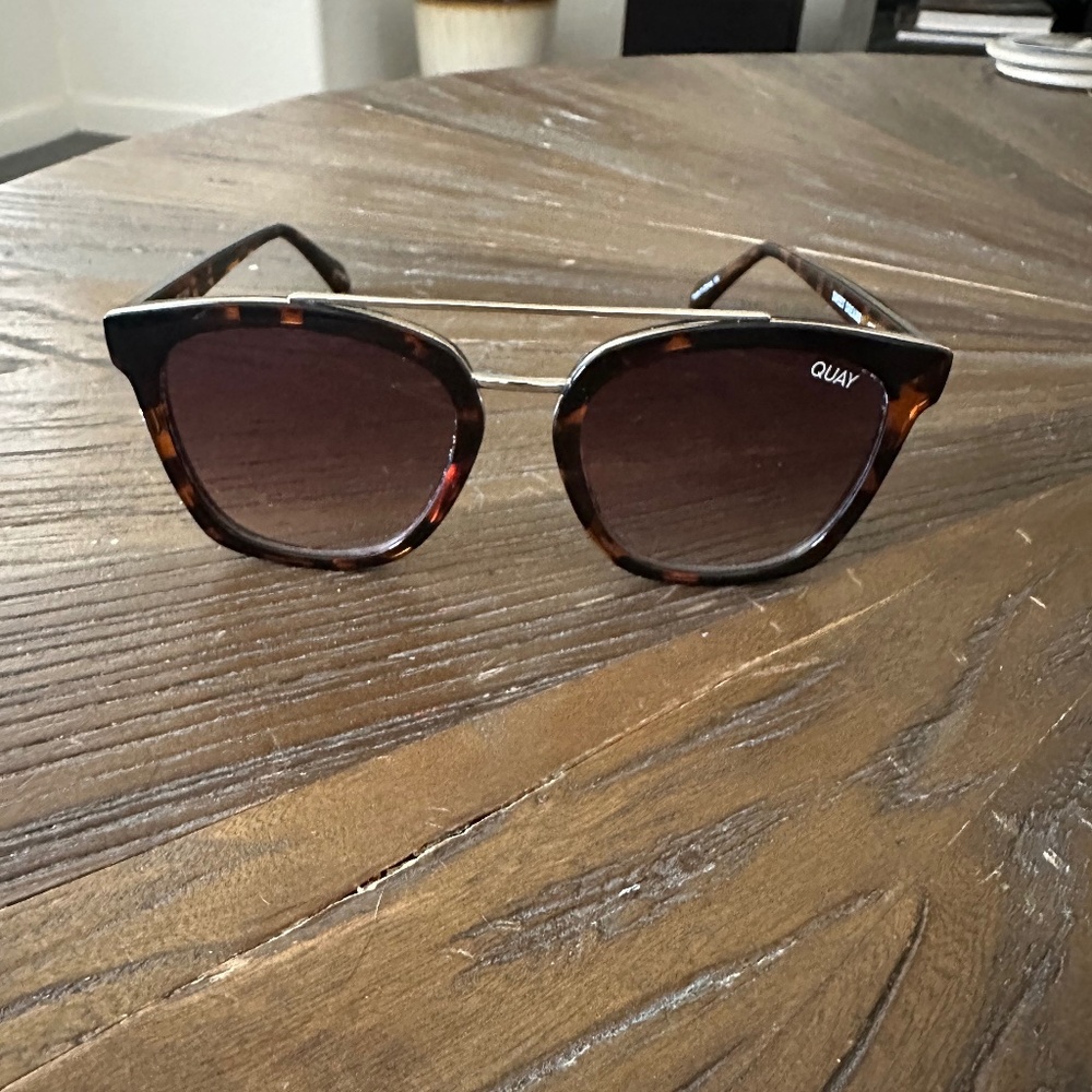 New with case. Quay Sweet Dreams sunglasses